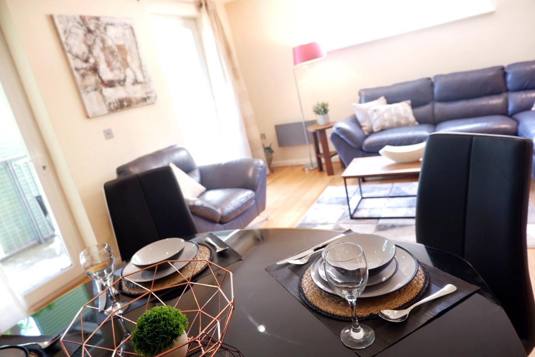 Stunning Apartment Close To Cambridge Station With Free Parking! Dış mekan fotoğraf